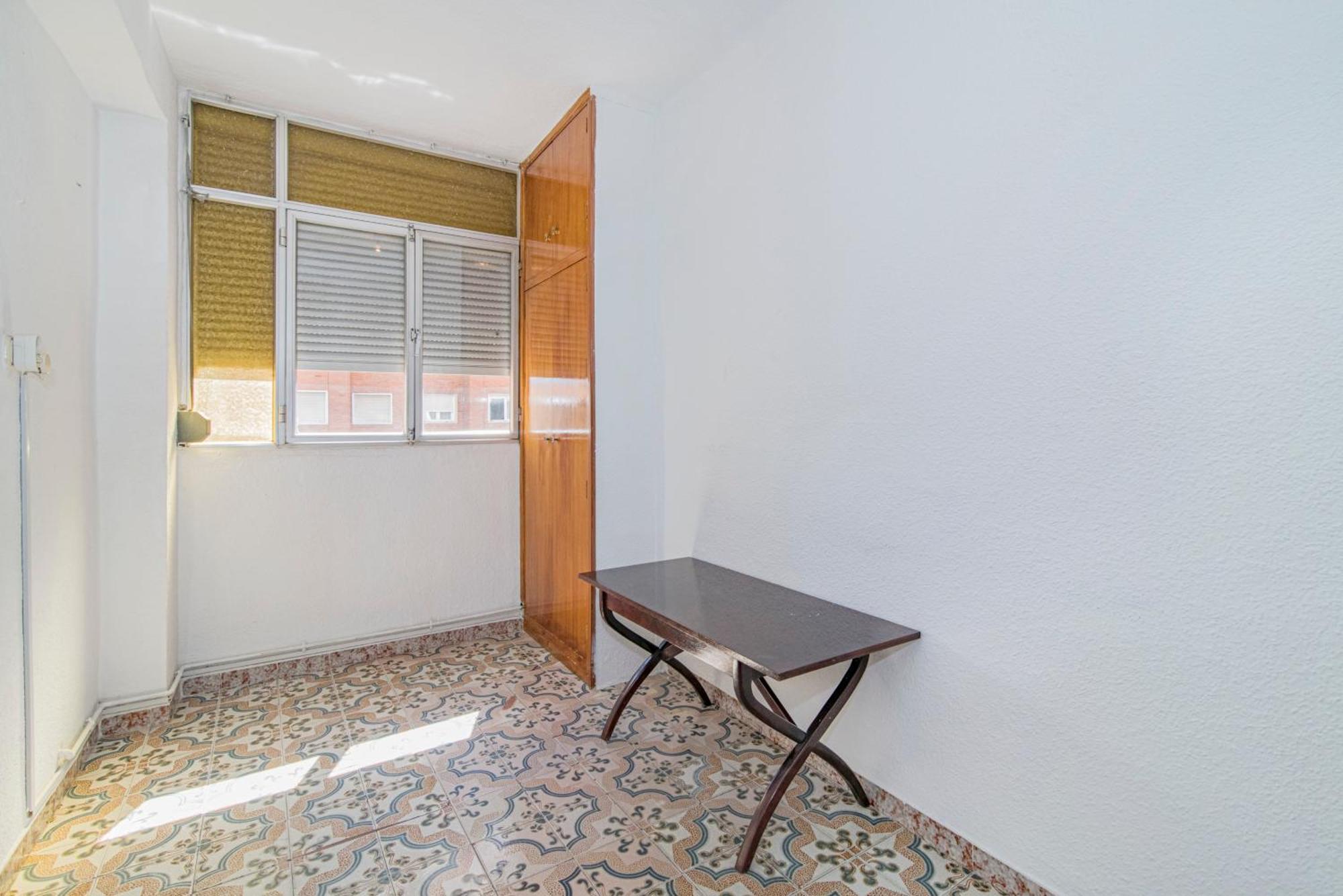 Delfin Retreat Con Terraza Junto A Parada De Metro غرناطة المظهر الخارجي الصورة
