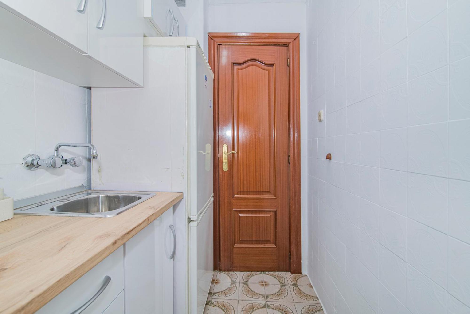 Delfin Retreat Con Terraza Junto A Parada De Metro غرناطة المظهر الخارجي الصورة